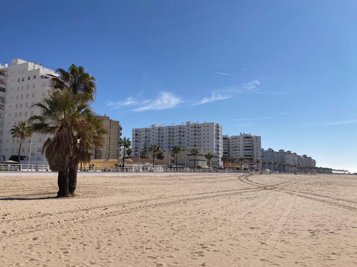 Appartement Atico Valdelagrana Playa - Aire Acondicionado Y Piscina à El Puerto de Santa María Extérieur photo